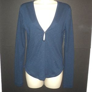 We The Free People Women's Sz Medium Top Indigo Blue Long Sleeves V Neckline NEW